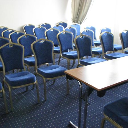 Hotel Rapsodia City Center Botosani Luaran gambar