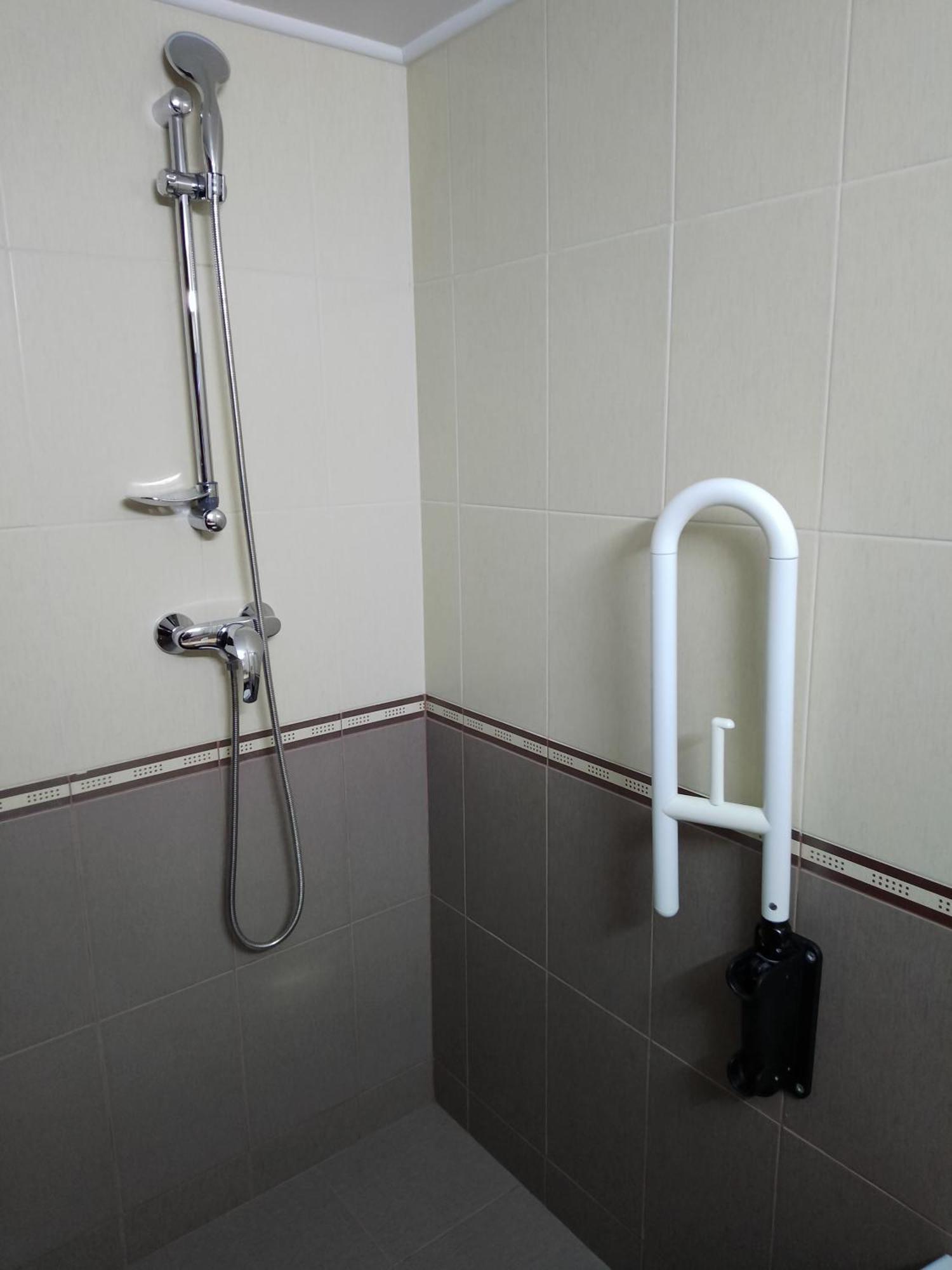 Hotel Rapsodia City Center Botosani Luaran gambar
