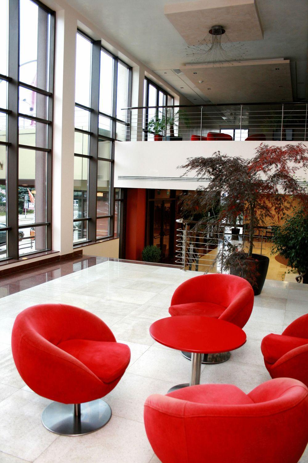 Hotel Rapsodia City Center Botosani Luaran gambar