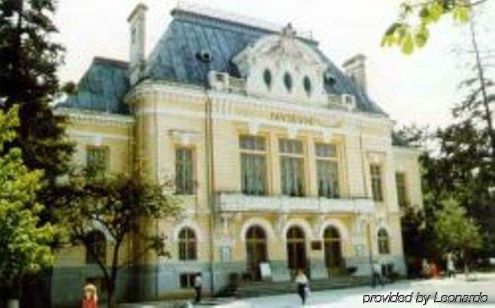 Hotel Rapsodia City Center Botosani Luaran gambar