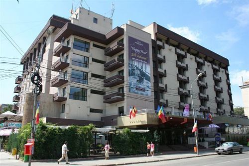 Hotel Rapsodia City Center Botosani Luaran gambar